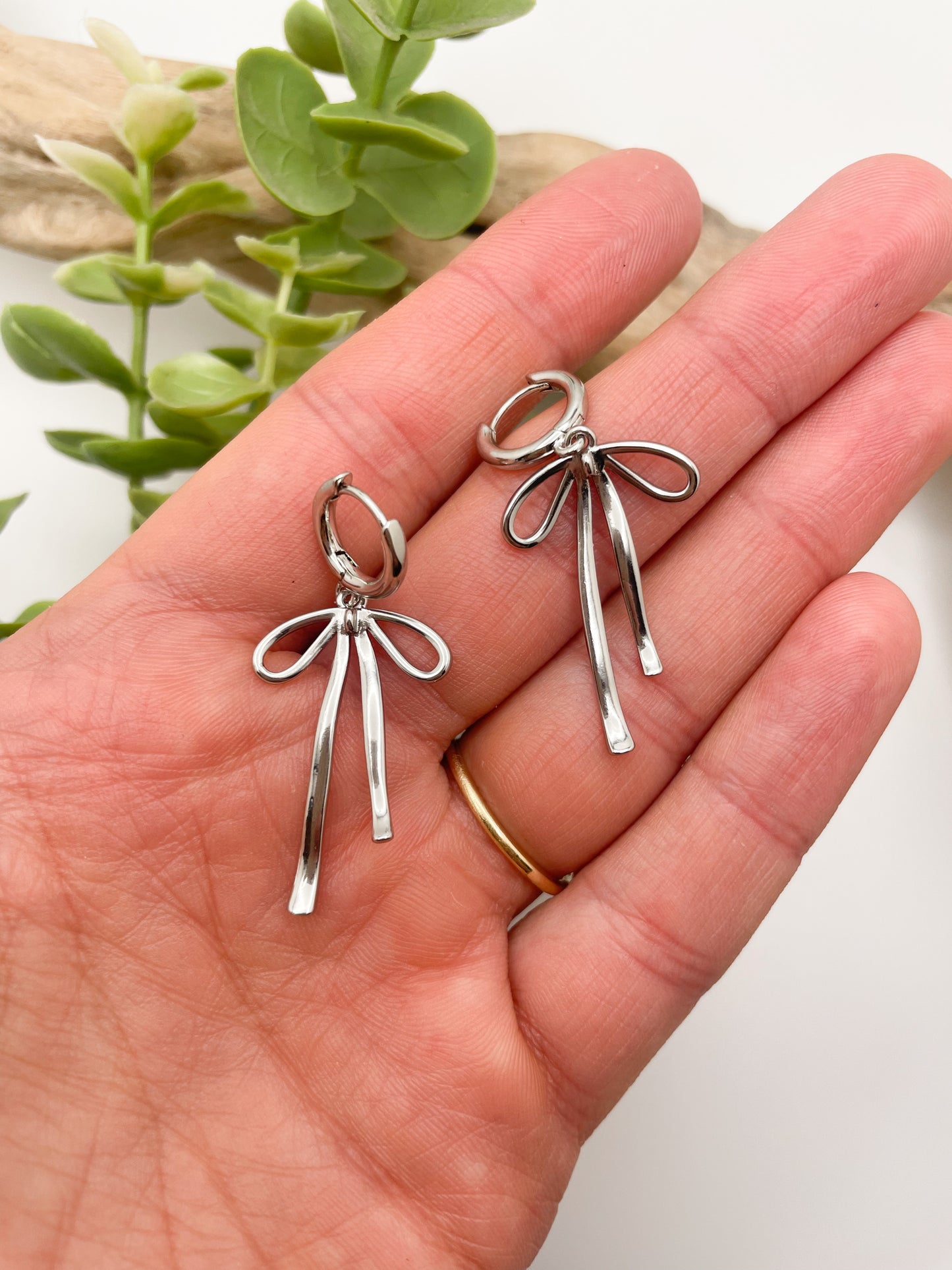 "Cherish" Silver Huggie