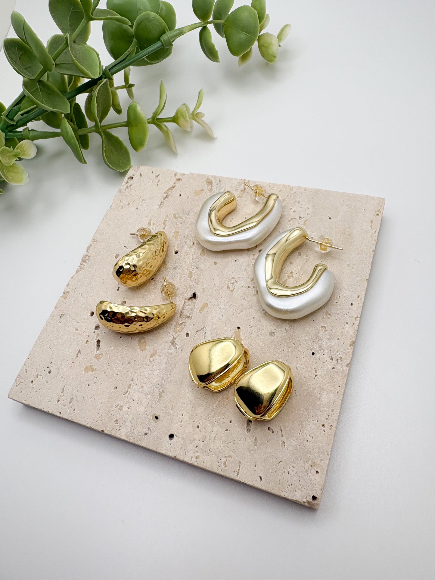 Pearly J-Hoops
